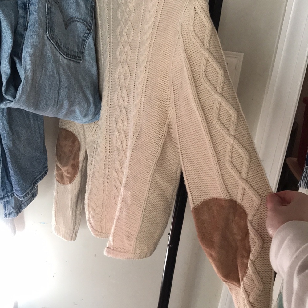 Elbow patch sweater - Picture 2 of 8